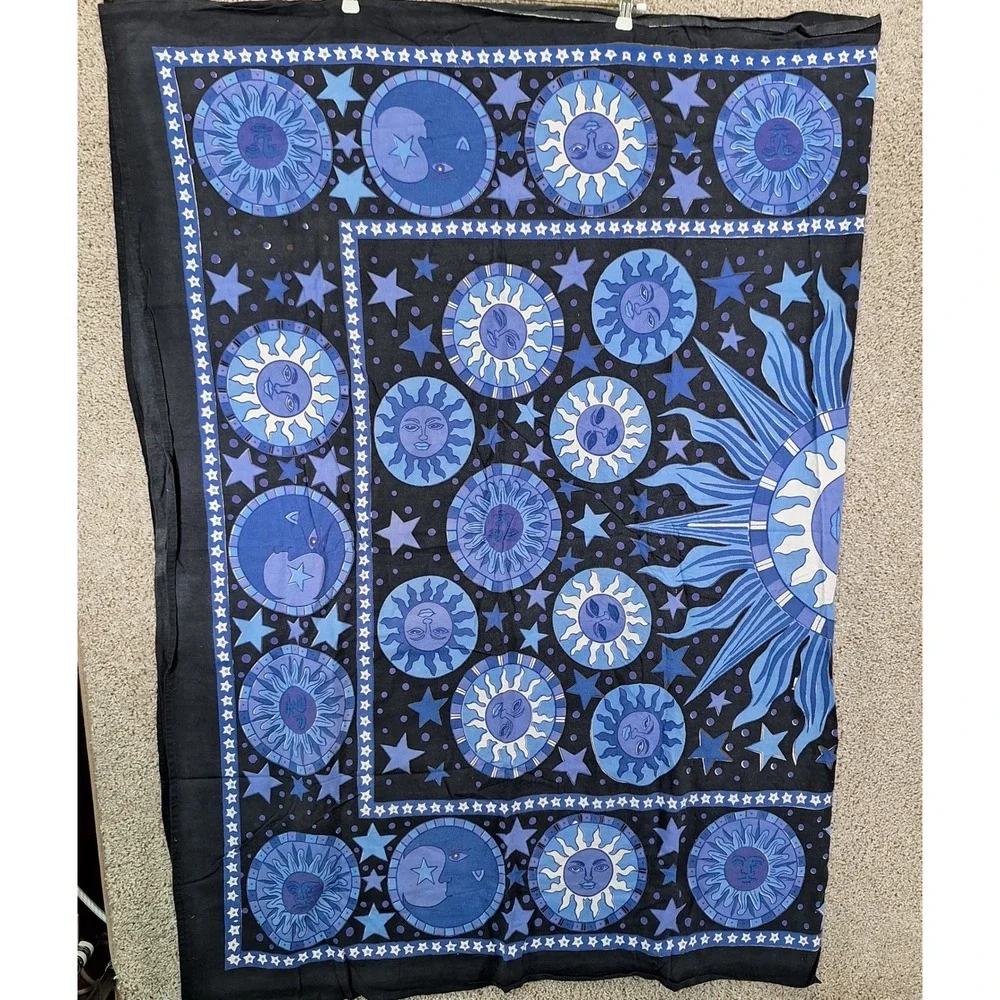 Unbranded wall tapestry